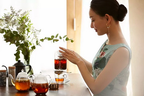 红茶粉孕妇可以喝吗_孕妇可以喝黄糖姜茶吗