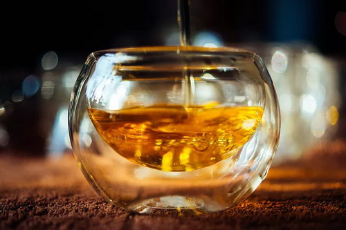红茶一般茶叶能泡几次_泡红茶最佳时间