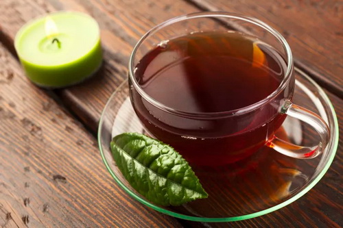 茶水是红色就是红茶吗_生红茶和熟红茶的区别