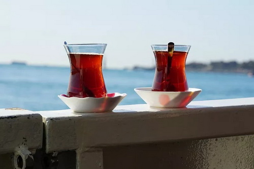 红茶发黑_绿茶和红茶的品种