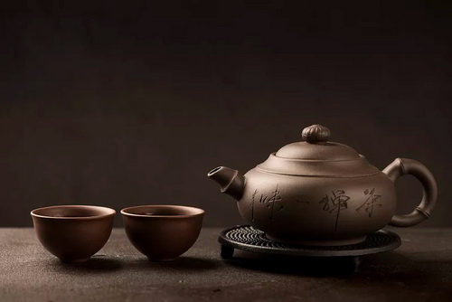 泡滇红茶壶_滇红茶需要洗茶吗