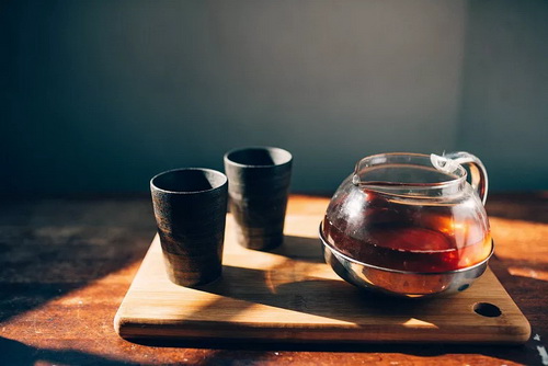 红茶可以醒酒_醒酒能不能喝红茶