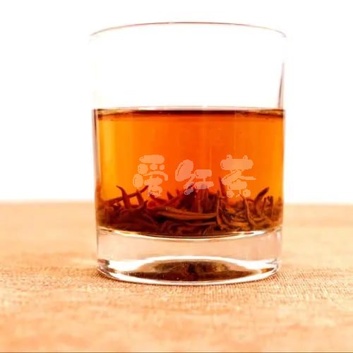 宜兴红茶：一种拥有多重功效的健康饮品