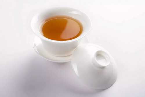 红茶适合群体_红茶美容的功效与作用