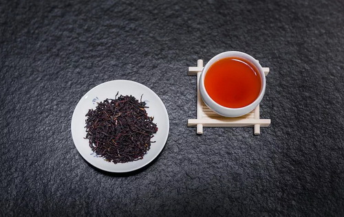 红茶类饮品有哪些_红茶的保健功效有哪些